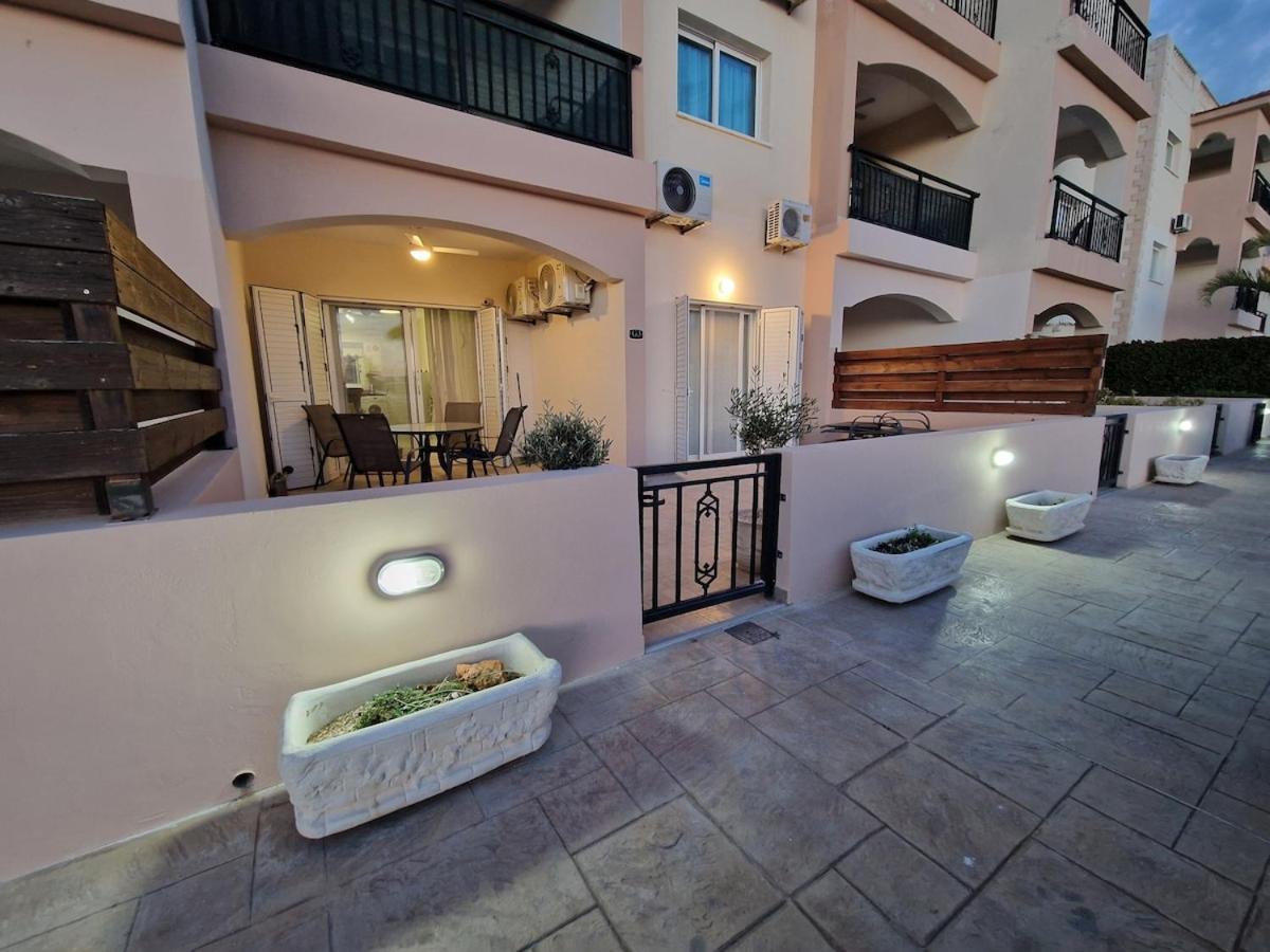 Sun Island Apartments Pafos Zewnętrze zdjęcie