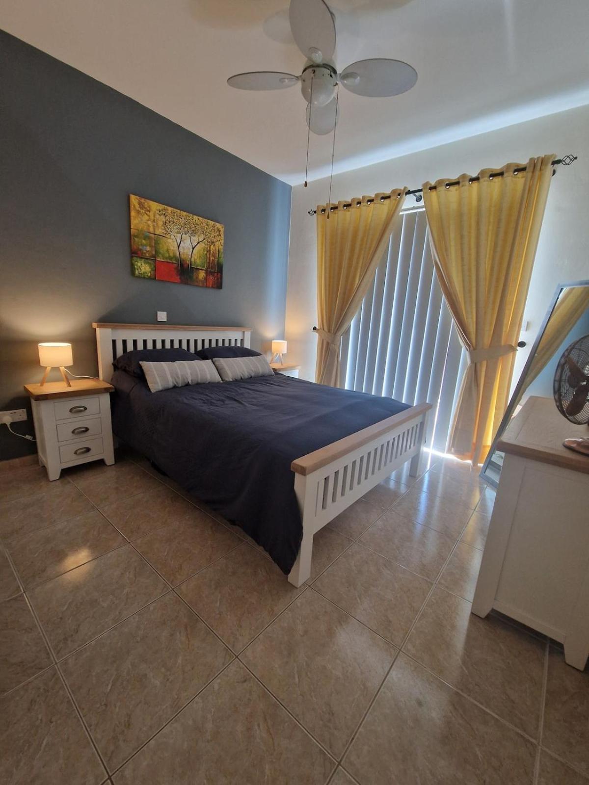 Sun Island Apartments Pafos Zewnętrze zdjęcie