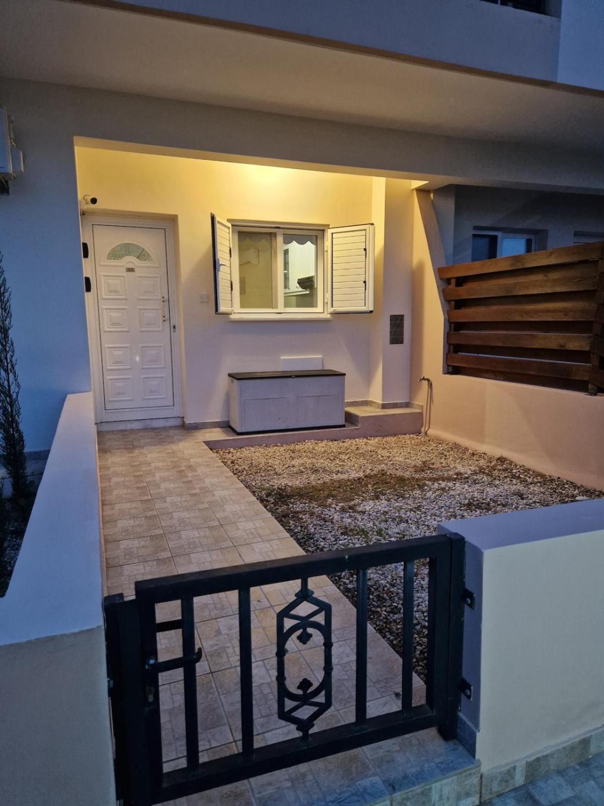 Sun Island Apartments Pafos Zewnętrze zdjęcie